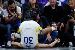 库里连续十场比赛得分超过表现优异，巴塞罗那不断突破！热度持续攀升的简单介绍