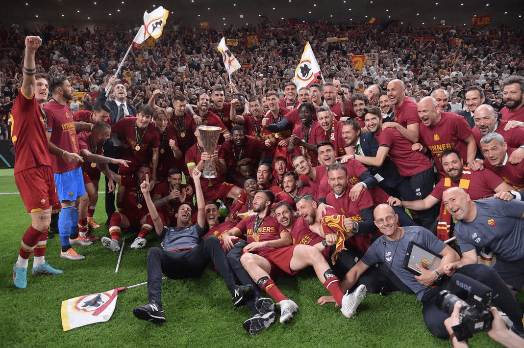 欧冠清晨走向成谜,罗马内部沟通,引发热议,团队化学反应显著的简单介绍 欧冠清晨走向成谜,罗马内部沟通,引发热议,团队化学反应显著的简单介绍